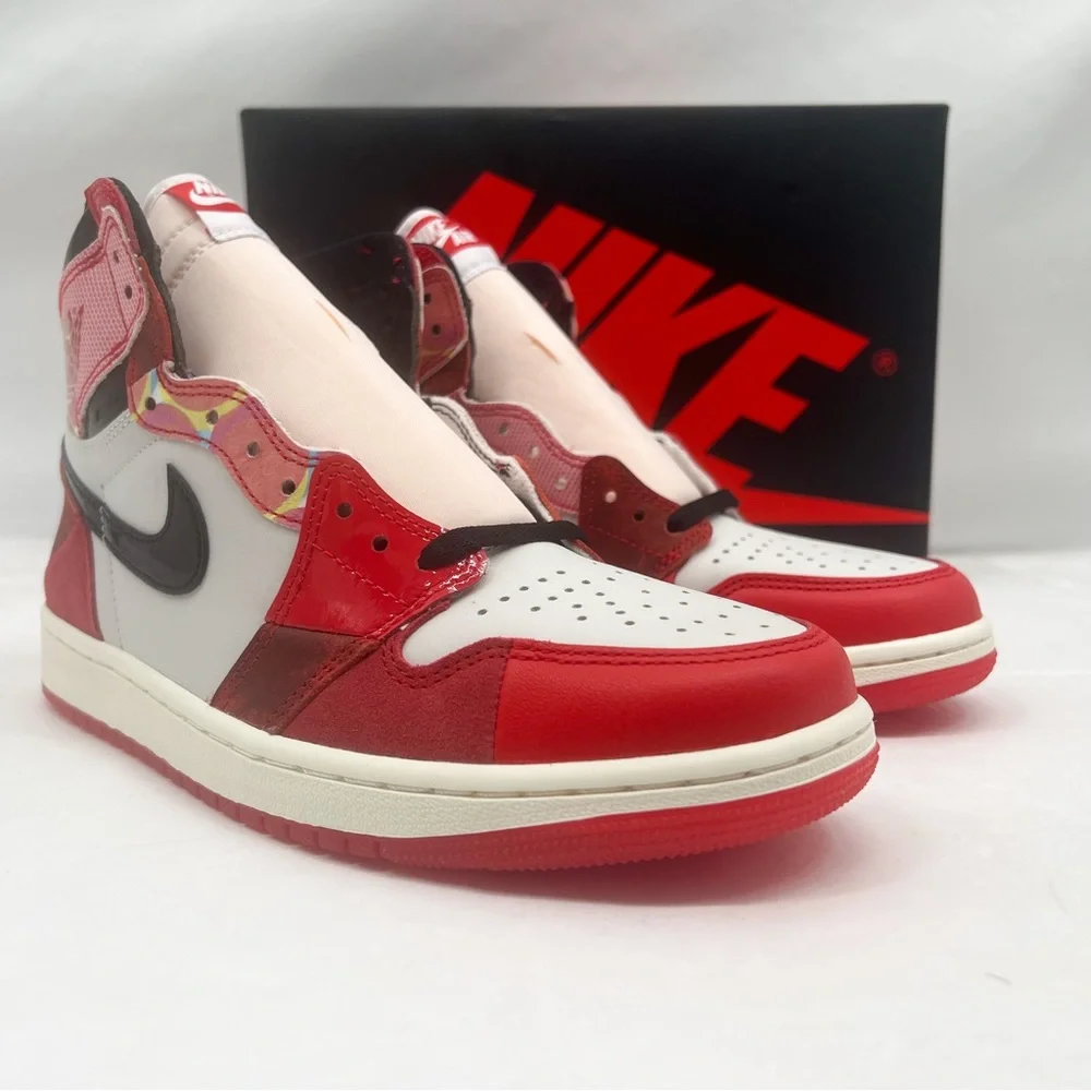 Jordan 1 High OG x Spider-Man: Next chapter - Picture 6 of 15